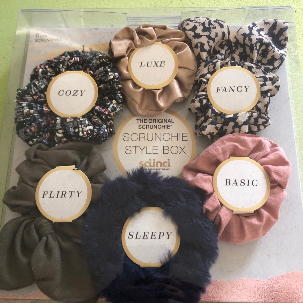 The Original Scrunchie Style Box (6 pc), BRAND NEW